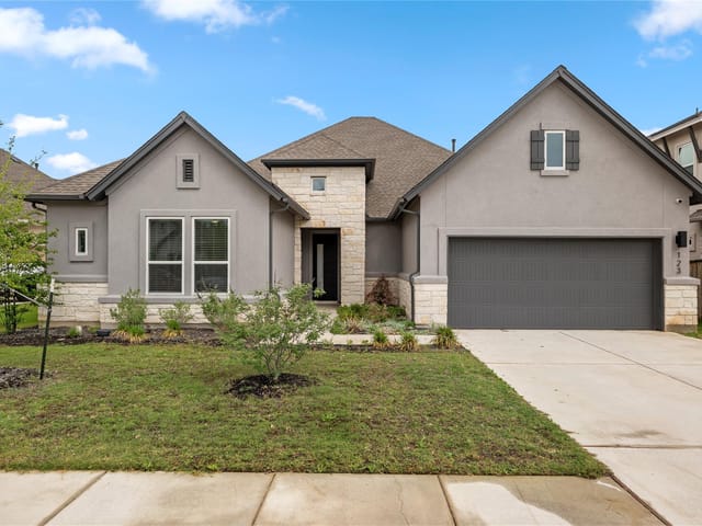 123 Lake Charlotte Creek DR