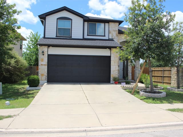 12301 Stoneridge Gap Ln