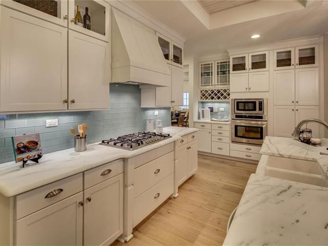 124 Ridgeview CT