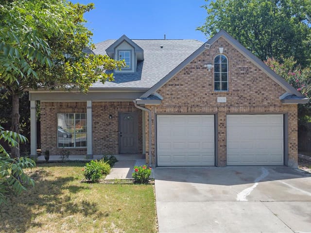 12425 Fallen Tower Ln