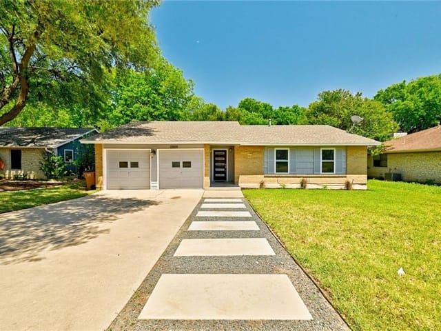 12509 Lamplight Village Ave