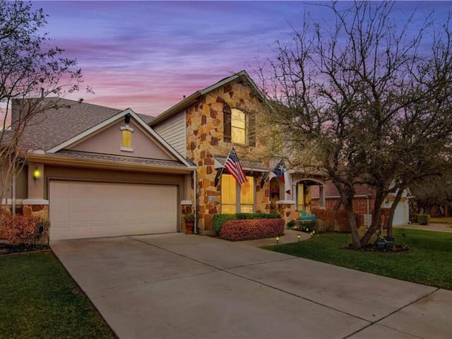 126 Grapevine Ct