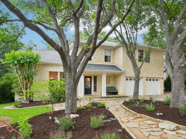 12604 McNelly Trl