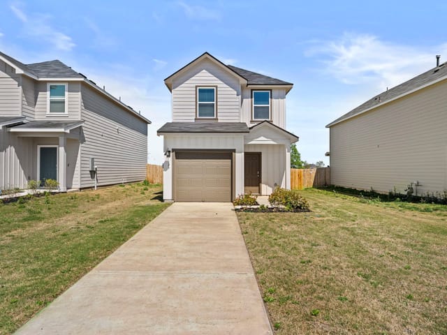 129 Varner WAY