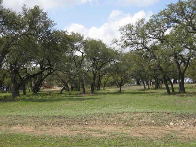 130 Laura LN