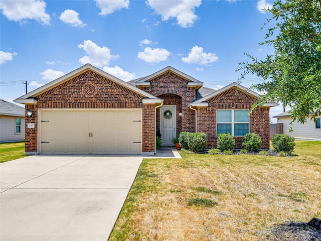 130 Sunshine LN