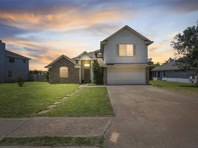 1301 Waterfall Ave