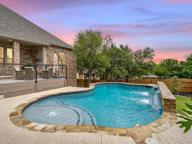 131 Atwater Cv