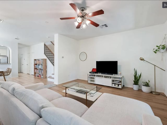 1310 W Parmer Ln Unit #902