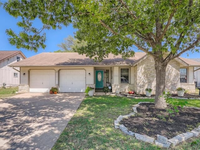 13111 Lamplight Village Ave