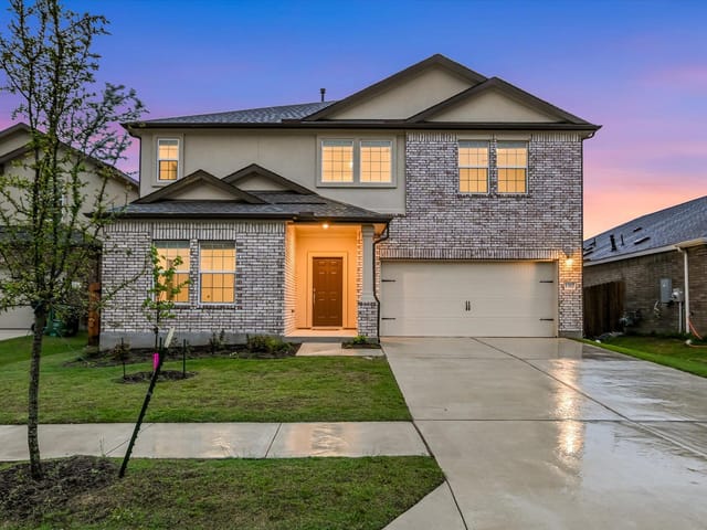 1317 Aquilla LN