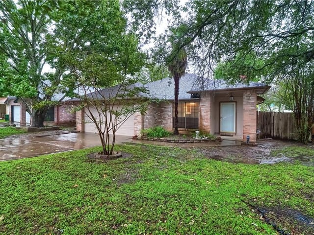13207 Fieldgate Dr