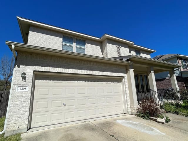 13208 Kenswick Dr