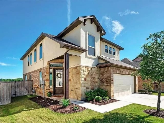 1324 Clearwing Cir