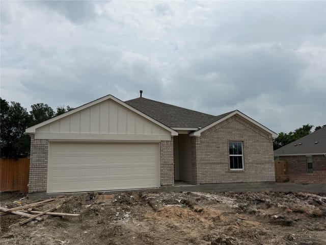 13417 Barn Chime ST
