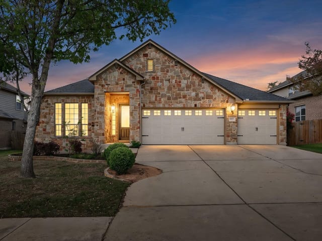 13670 Mesa Verde DR