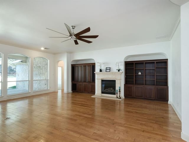 140 Cork Ln