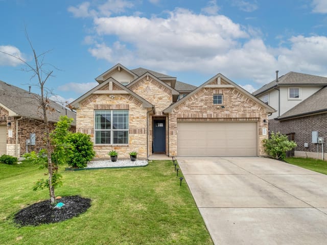 14005 McArthur Dr