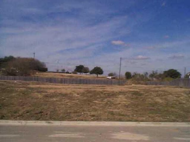 1408 BERGIN CT