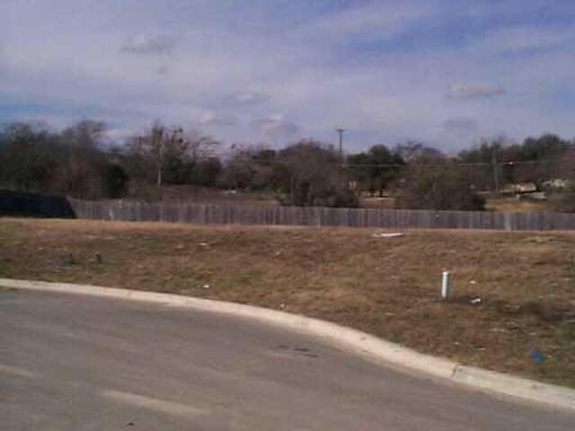1412 BERGIN CT