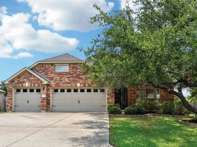 144 Swallowtail Dr
