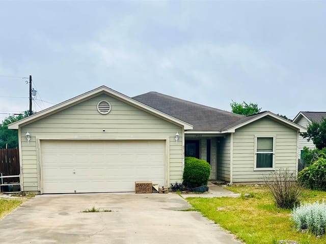 14405 Tuscola Cir