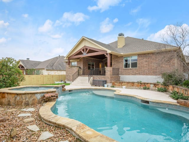 145 Firefall Ln