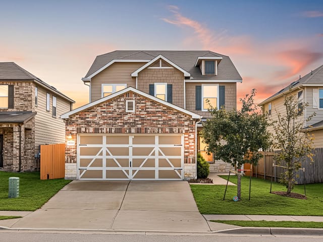 14615 Goshawk Dr