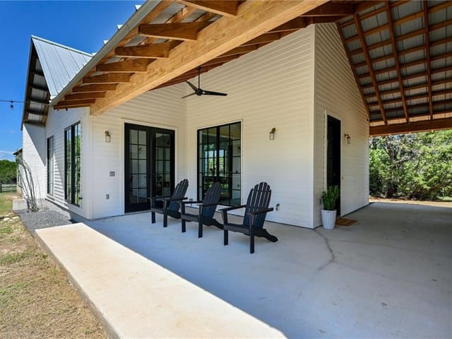 14825 Bear Creek Pass