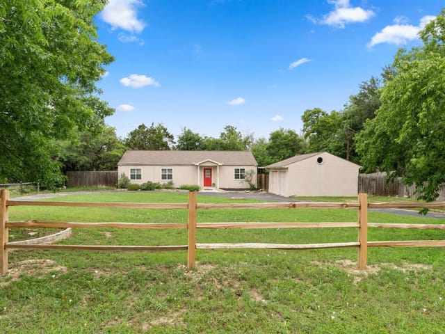 15004 Pheasant Ln