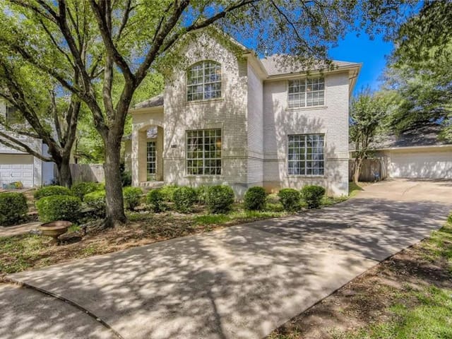 1508 Tapadero Ct