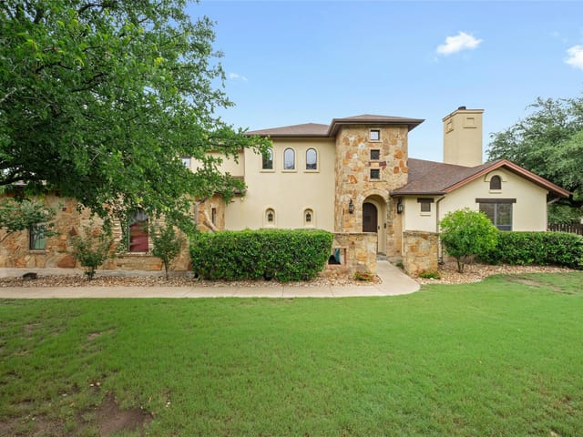 15089 Dorothy Dr