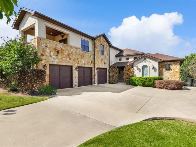 15098 Joseph Dr