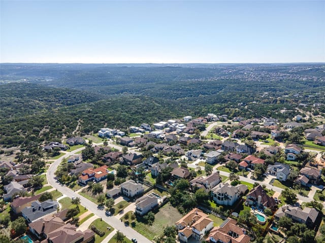15099 Barrie Dr