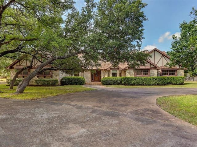 151 Logan Ranch RD