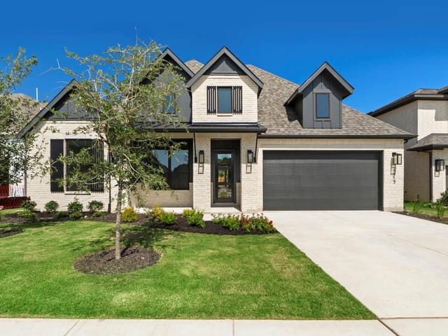 1513  Amanda Paige Dr