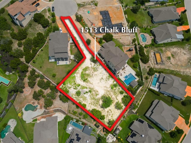 1513 Chalk Bluff Ct