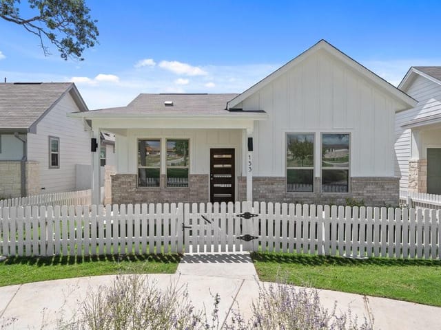 153  Greeneyes Way