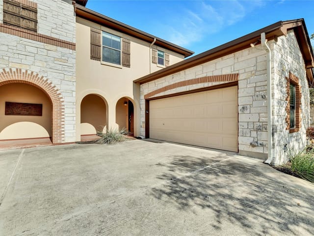 15310 Gebron Dr Unit #B