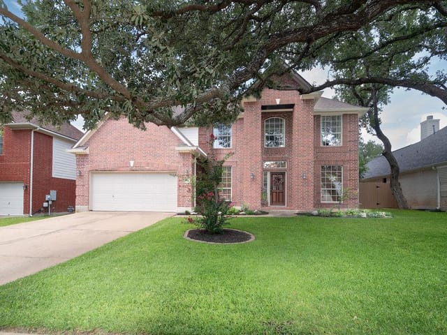 15824 W Dorman Dr