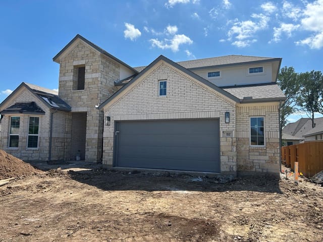 162 Lily Pad LN