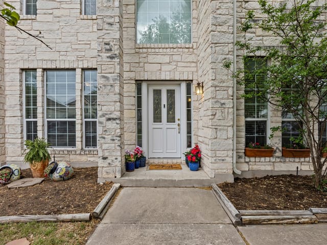 16902 Brewer Blackbird Dr