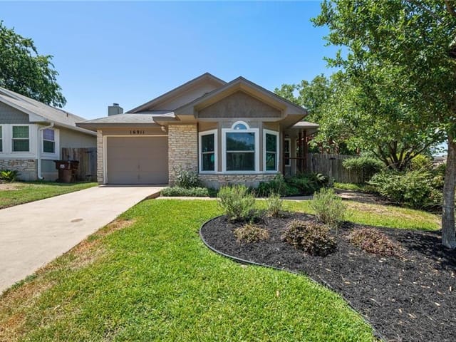 16911 Village Oak Loop