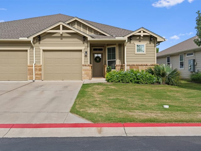 1701 Logan Dr Unit #38
