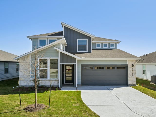17013 Lomond WAY