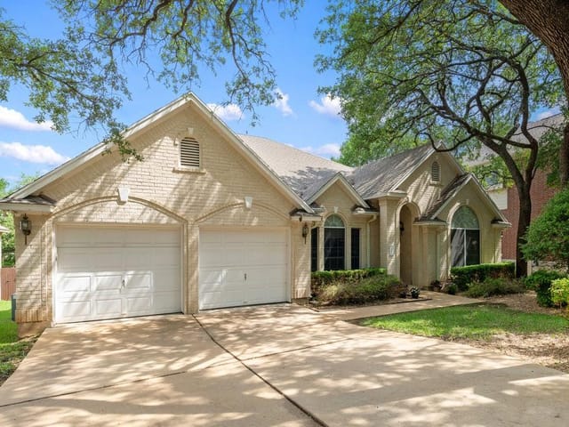 17029 Capri Isle Ln
