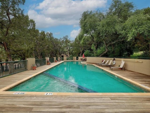 1735 Spyglass Dr Unit #115