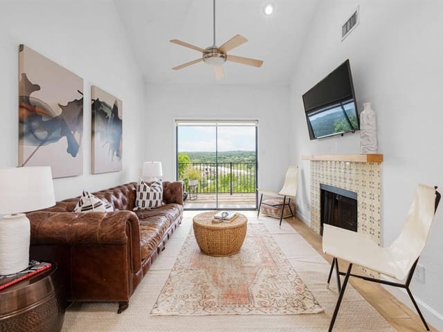 1741 Spyglass Dr Unit #327