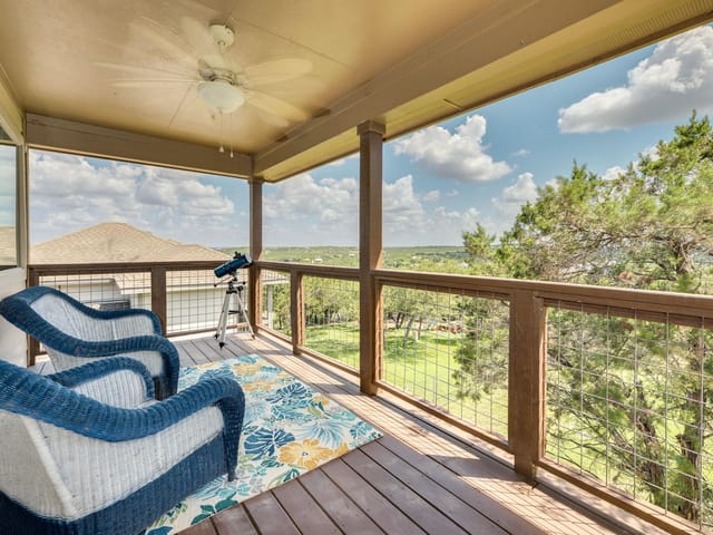 17517 Panorama Dr