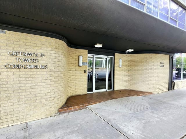 1800 Lavaca St Unit #A806